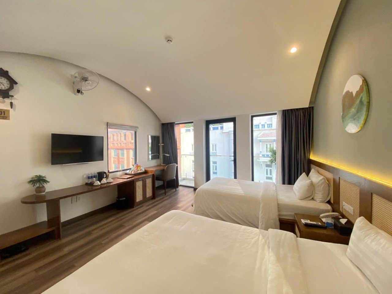 A25 Hotel - 14 Ho Huan Nghiep Хошимин Экстерьер фото