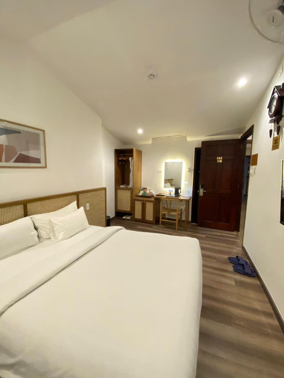 A25 Hotel - 14 Ho Huan Nghiep Хошимин Экстерьер фото