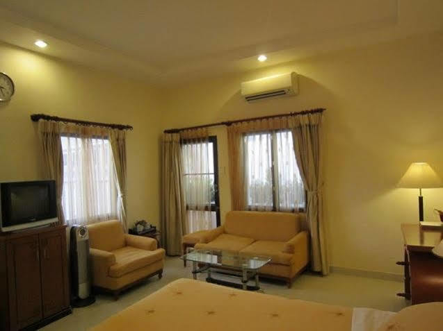 A25 Hotel - 14 Ho Huan Nghiep Хошимин Экстерьер фото